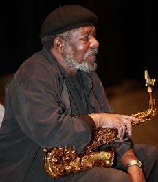 Saxophonist and Rubys Grantee Carl Grubbs